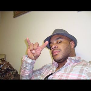 Meet your Posher, Davon